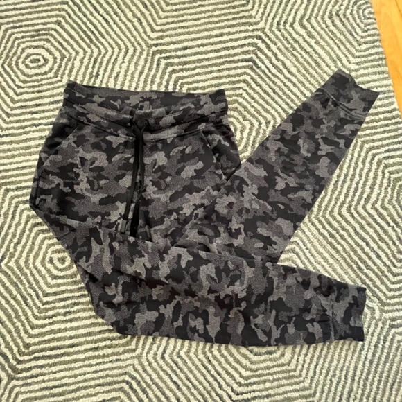 Lululemon Ready to rule jogger - Picture 6 of 11